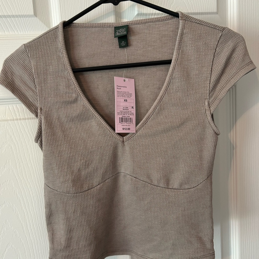 Ribbed V-Neck Cap Sleeve Crop Top - Gray